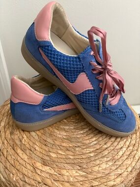 Dolce Vita Blue and Pink Mesh Suede Sneakers